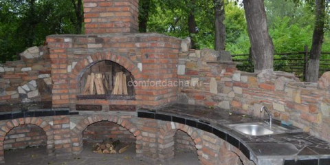 Jak si sami položit cihlový gril ve venkovském domě: pokyny